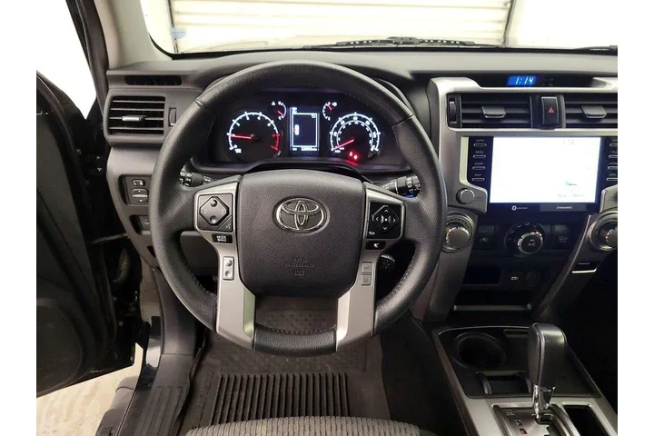 $37998 : Toyota 4Runner 2021 4x2 SR5 image 10