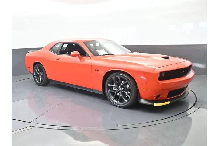 $37999 : Dodge Challenger 2023 R/T 2d image 8