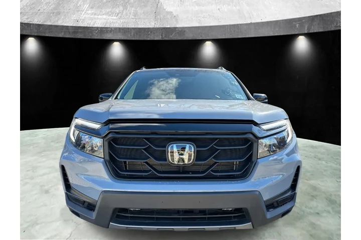 $33985 : Honda Passport 2023 AWD Trai image 6