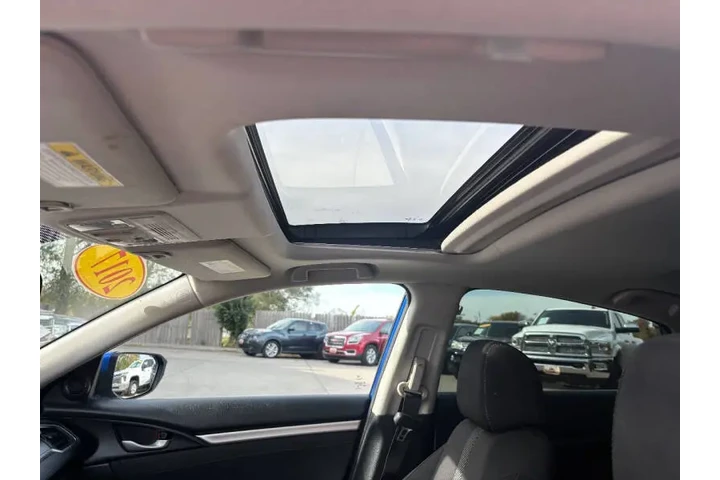 $14950 : 2017 Civic EX image 10