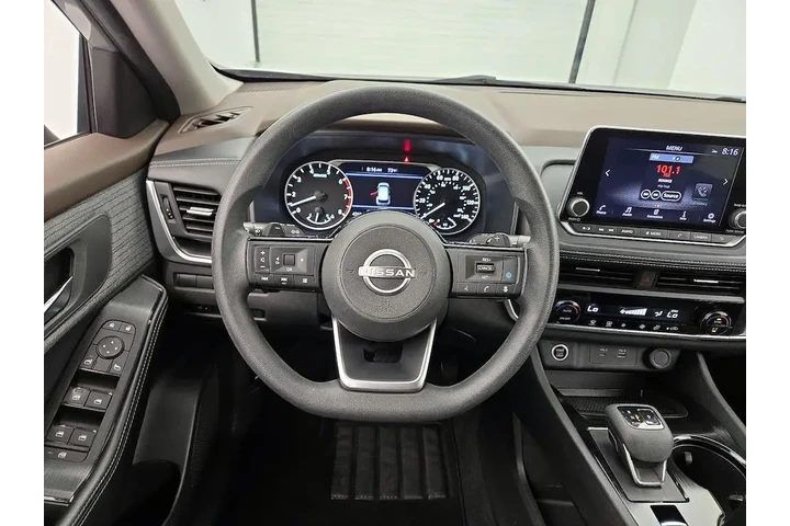 $20998 : Nissan Rogue 2023 SV 4dr Cro image 10