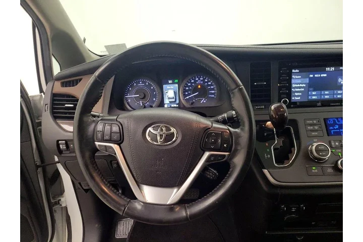 $34998 : Toyota Sienna 2020 XLE 7-Pas image 10