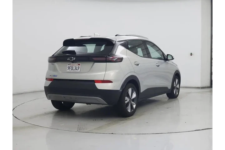 $21998 : Chevrolet Bolt EUV 2023 LT 4 image 8