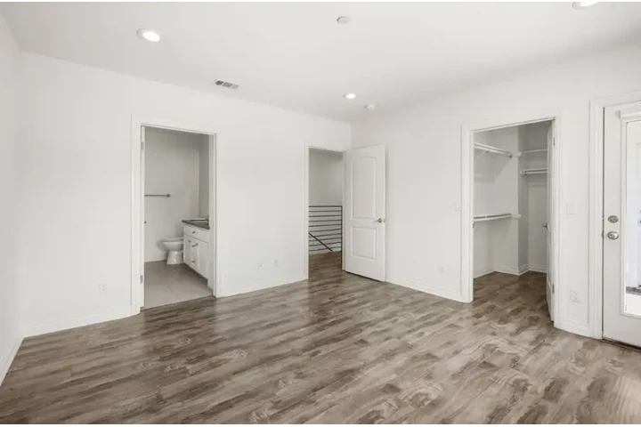 $2765 : 3Bedroom 3bath in Korean LA image 4
