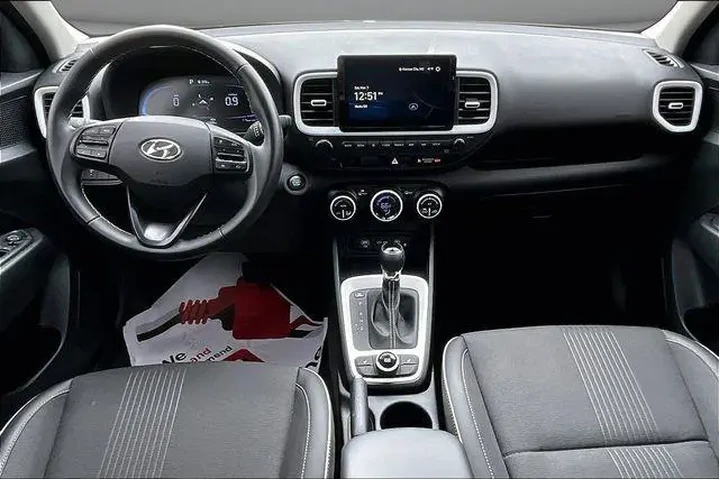 $21500 : Hyundai VENUE 2024 Limited 4 image 7