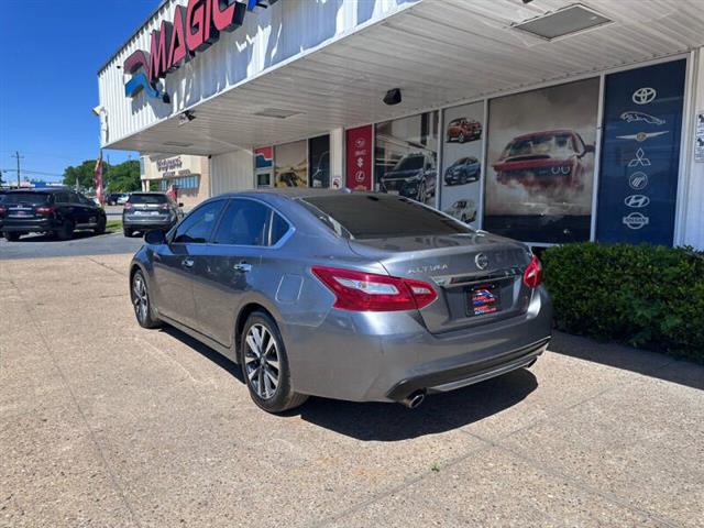 $14900 : 2016 Altima 2.5 image 7