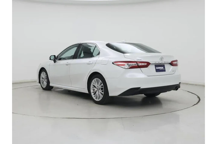 $23998 : Toyota Camry 2020 XLE 4dr Se image 2