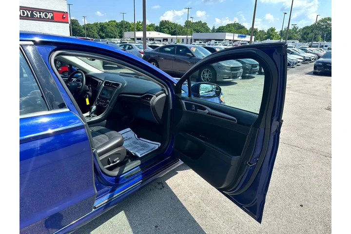 $8680 : 2016 Fusion 4dr Sdn SE FWD image 8