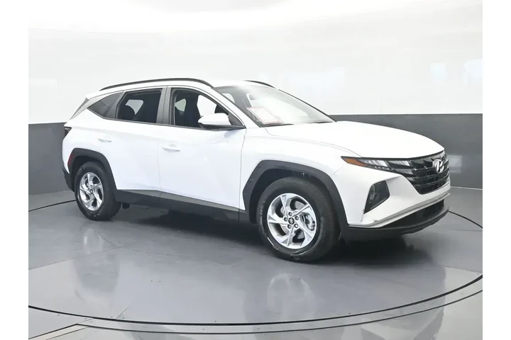 $19240 : Hyundai TUCSON 2024 SEL Flee image 8