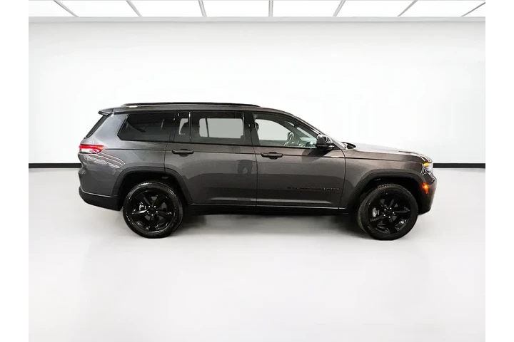$32800 : Jeep Grand Cherokee L 2024 4 image 3