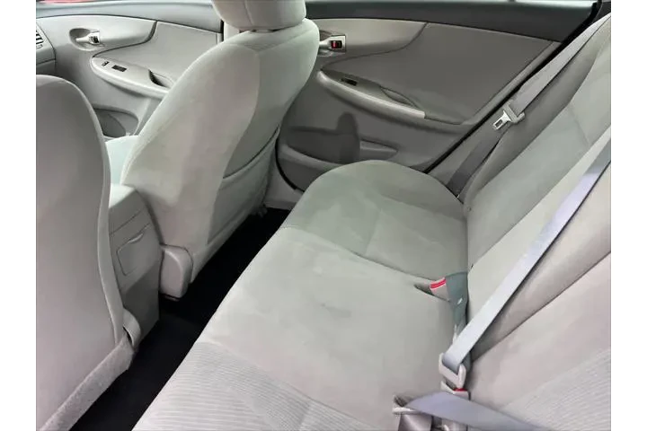 $7899 : Toyota Corolla 2012 LE 4dr S image 5