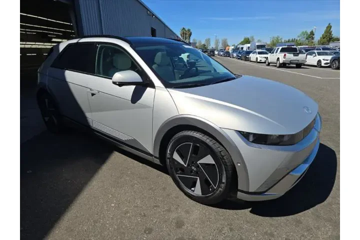 $37139 : Hyundai IONIQ 5 2025 Limited image 3