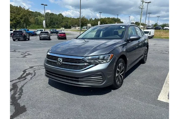 $20950 : Volkswagen Jetta 2024 S 4dr image 2