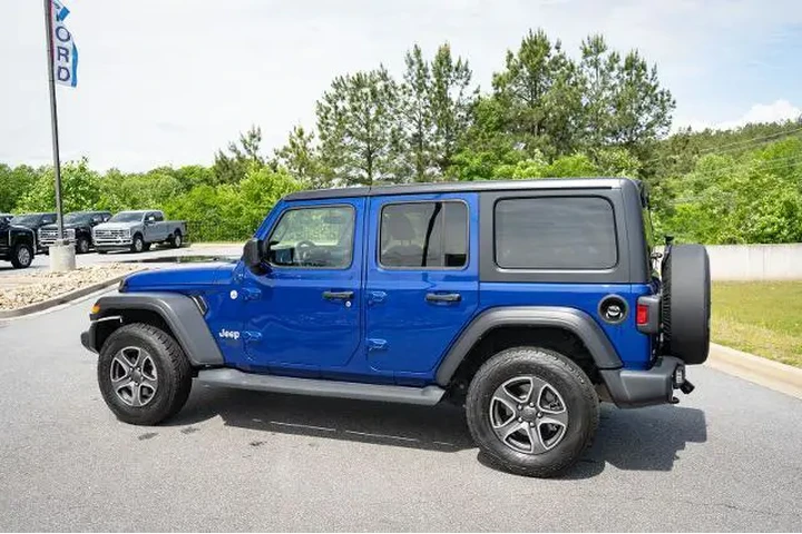 $26987 : Jeep Wrangler Unlimited 2019 image 7