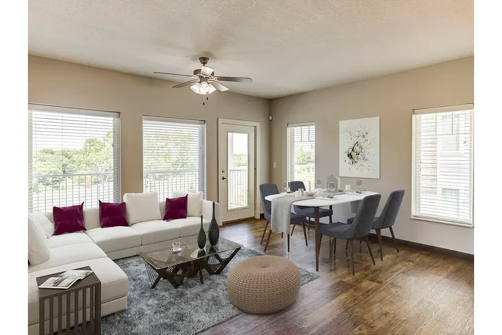 $1500 : The house of grace image 7