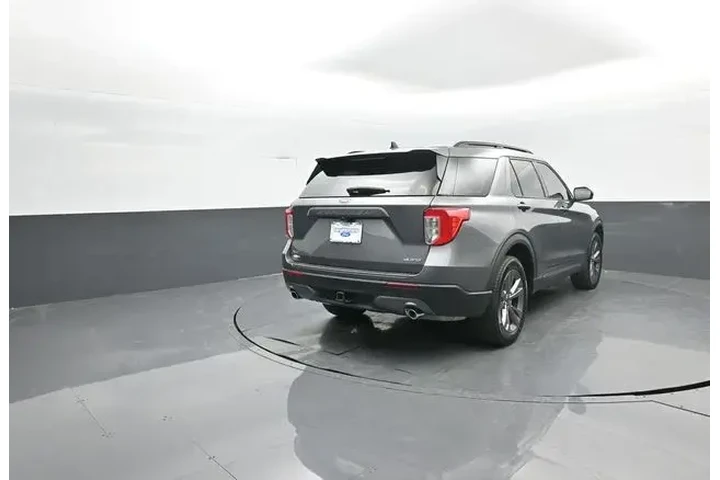 $35617 : Ford Explorer 2024 AWD XLT 4 image 7
