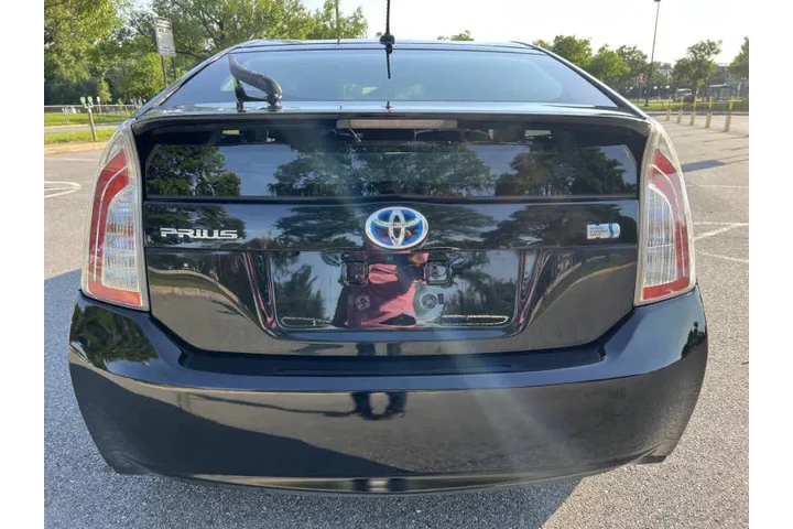 $11500 : 2013 Prius Persona Series SE image 7