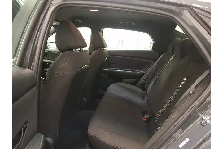 $22900 : Hyundai ELANTRA 2025 SEL Spo image 10