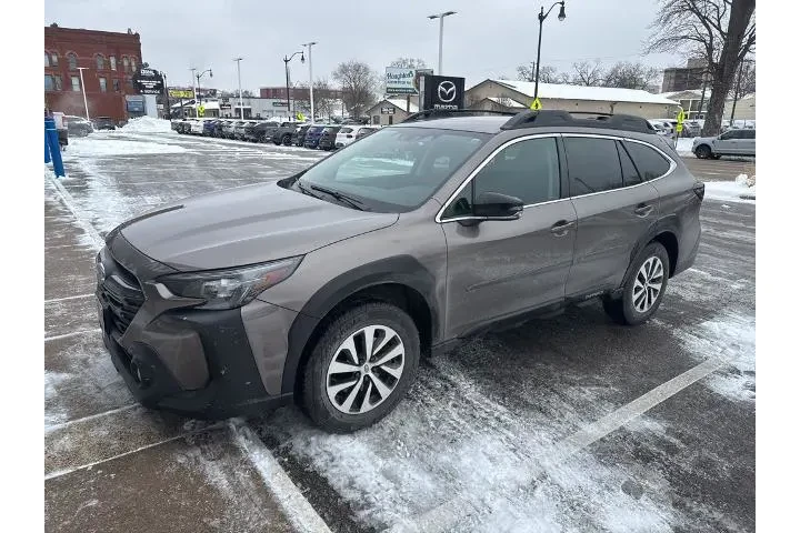 $25495 : Subaru Outback 2023 AWD Prem image 6