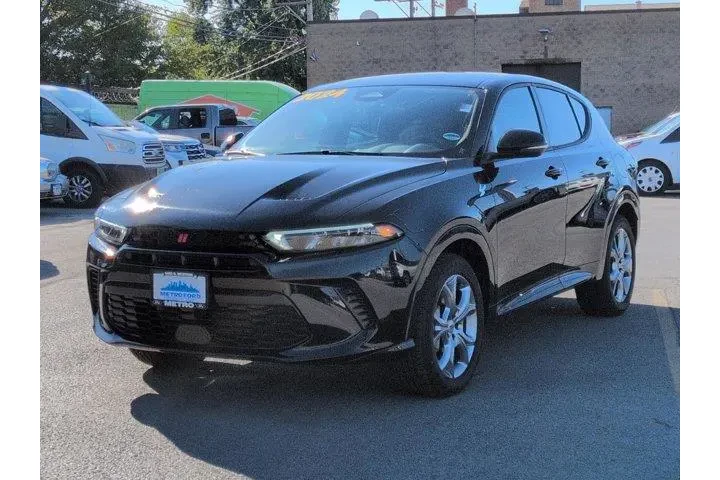 $22753 : Dodge Hornet 2024 AWD R/T 4d image 8