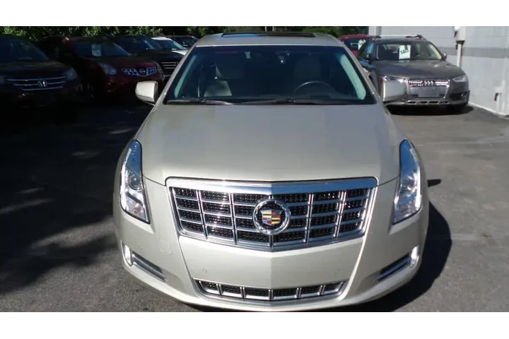 $15900 : 2013 XTS Premium Collection image 6