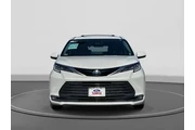 $39900 : Toyota Sienna 2024 Limited 7 thumbnail