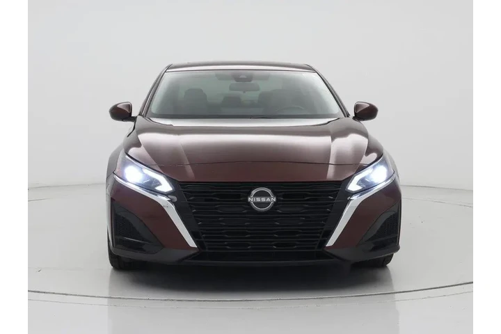$20998 : Nissan Altima 2023 2.5 SV 4d image 5