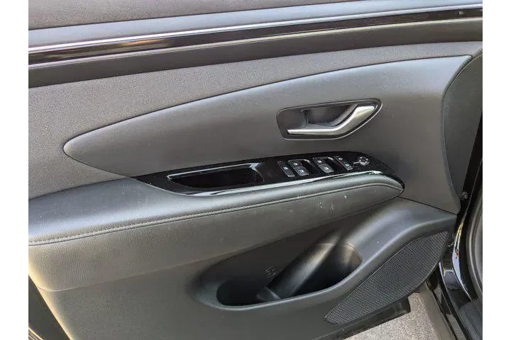 $29995 : Hyundai TUCSON Hybrid 2024 A image 8