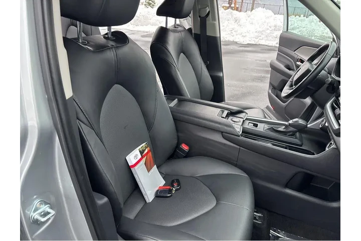 $40998 : Gold Certified2024 Grand High image 5