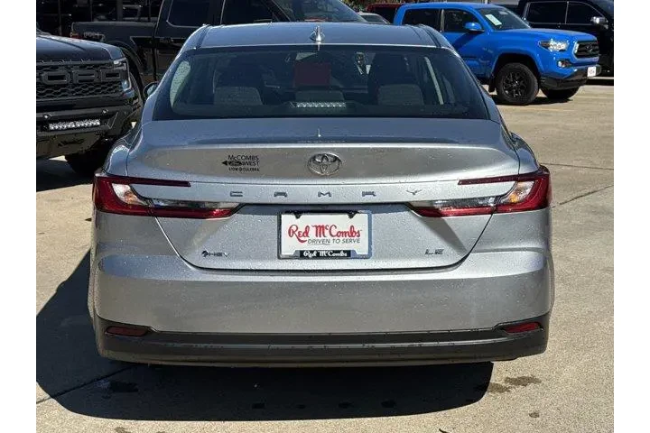 $26984 : Toyota Camry 2025 LE 4dr Sed image 6