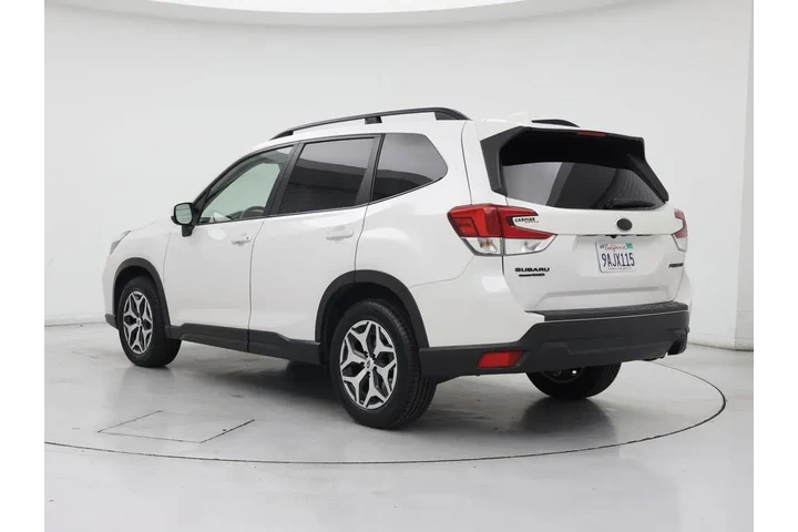 $24998 : Subaru Forester 2021 AWD Pre image 2