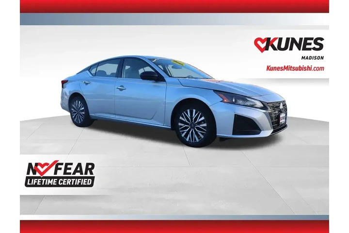 $21477 : Nissan Altima 2024 AWD 2.5 S image 1