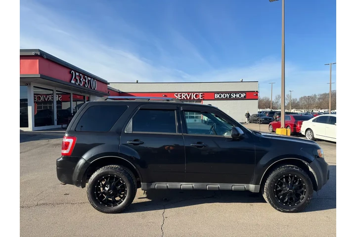 $6980 : 2011 Escape 4Dr Limited image 1