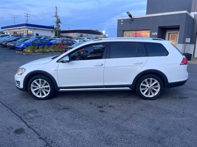 $13995 : 2017 Golf Alltrack TSI SE 4Mo image 4