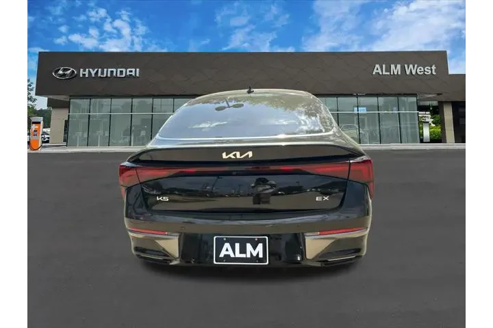 $32120 : Kia K5 2026 EX 4dr Sedan image 6
