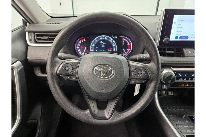 $27998 : Toyota RAV4 2024 AWD LE 4dr image 10
