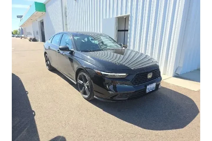 $32500 : Honda Accord Hybrid 2025 Spo image 1