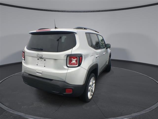 $21500 : PRE-OWNED 2021 JEEP RENEGADE image 8