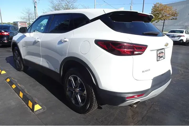 $25999 : 2024 Blazer image 6