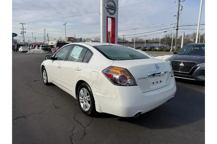 $3995 : Nissan Altima 2011 2.5 S 4dr image 5