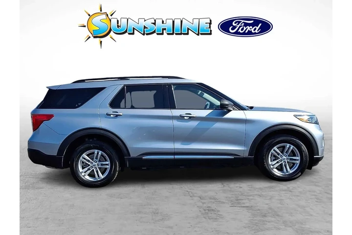 $29500 : Ford Explorer 2022 AWD XLT 4 image 7