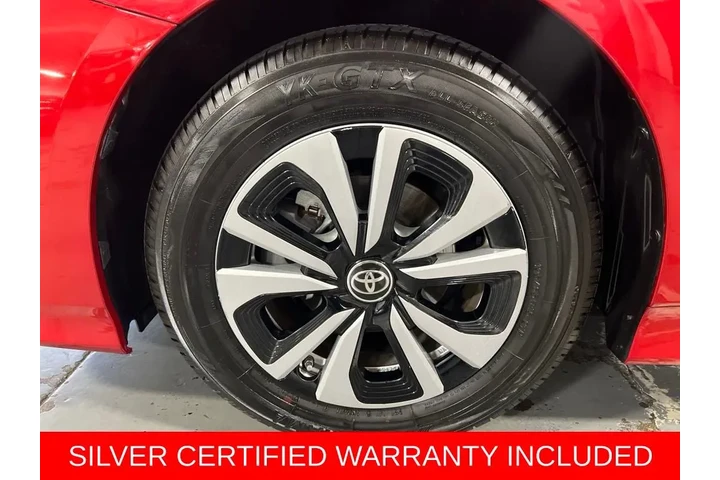 $18988 : Silver Certified2017 Prius Pr image 9
