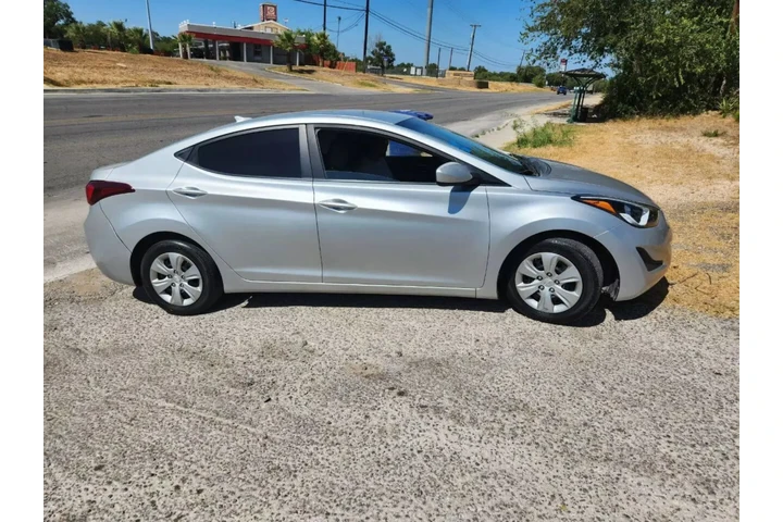 $7995 : 2016 HYUNDAI ELANTRA2016 HYUN image 2