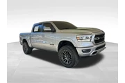 $39677 : Ram 1500 2022 4x4 Laramie 4d thumbnail