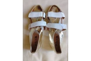 Sandalias Zuka NUEVAS talla 38 en Caracas