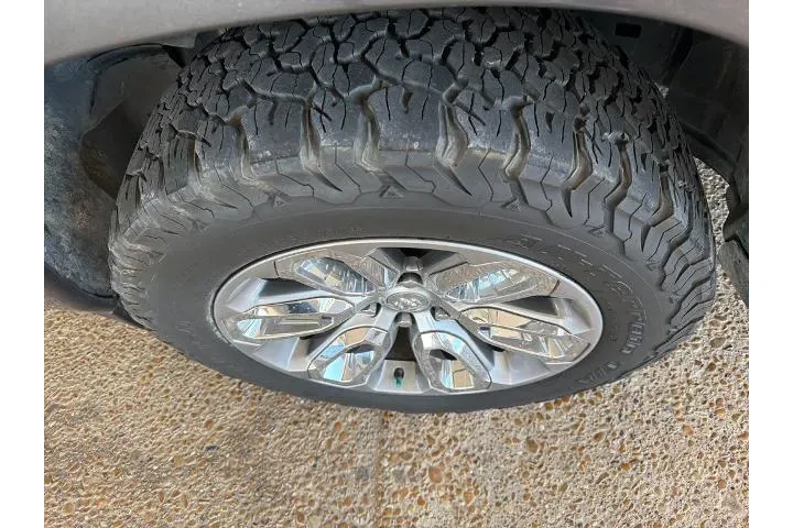 $32086 : Ram 1500 2021 4x2 Laramie 4d image 5