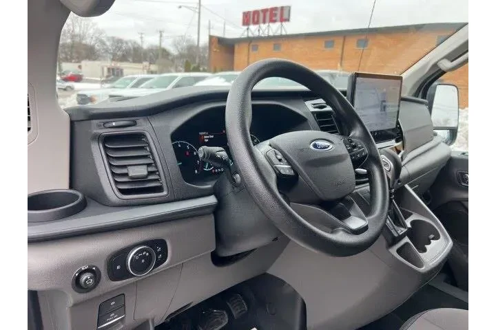 $31000 : Ford Transit 2023 350 XLT 3d image 7