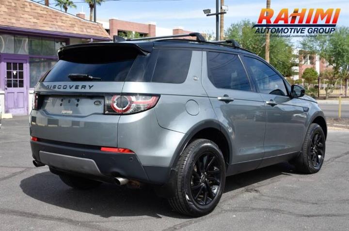 $15977 : 2017 Land Rover Discovery Spo image 5