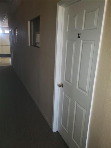 $465 : Office for Rent image 4