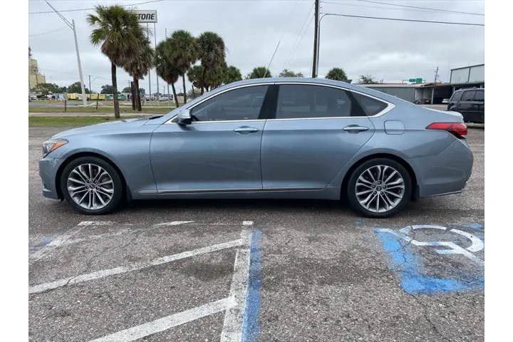 $13666 : Hyundai Genesis 2015 3.8L 4d image 6